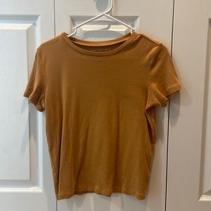 womens American eagle mustard top